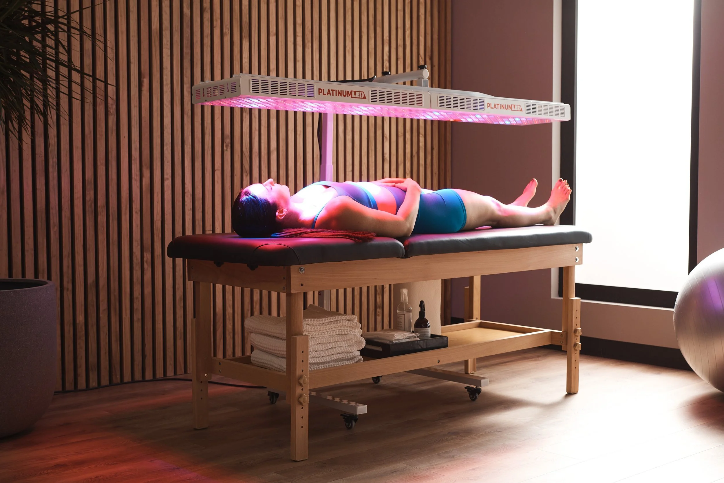 Red Light Therapy in Sofia, Bulgaria | DexaFit Sofia